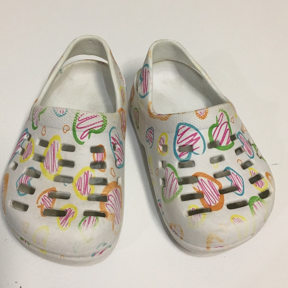 5.5-6 modeled sandal, cute print! VGUC